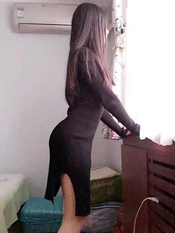 翘臀撸管健身运动表情