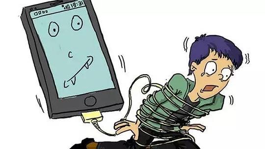 还敢上厕所玩手机吗?后悔现在才看到原来后果这么严重