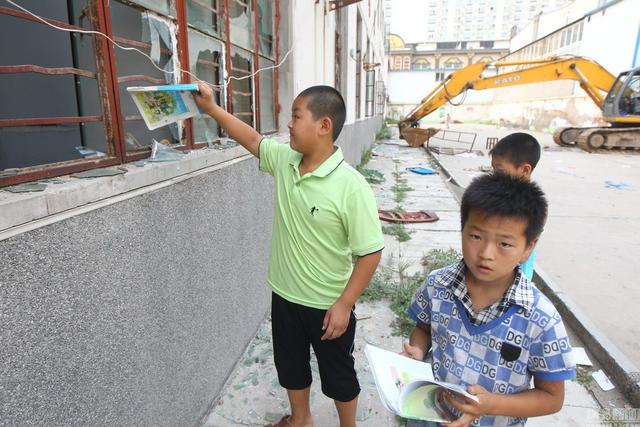 外地户口上小学需要什么材料2020