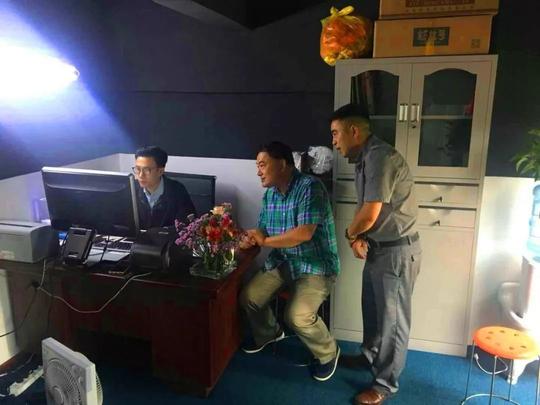我的"草根创业"经历和思考_胡明霞