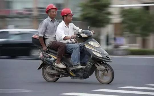 农村曾风靡一时的摩托车,为何淡出农民生活,3点原因
