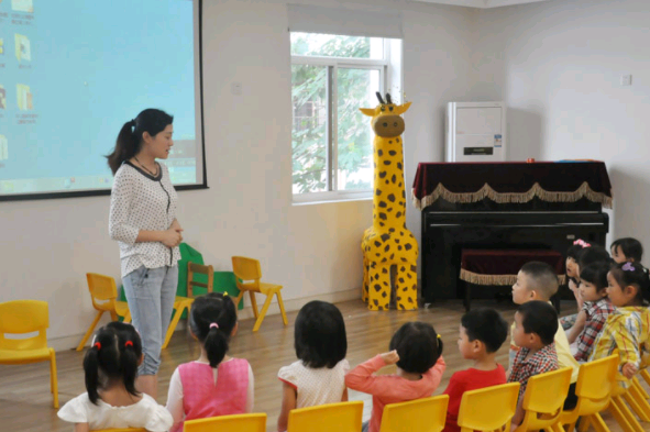 把幼儿园纳入义务教育,可行吗