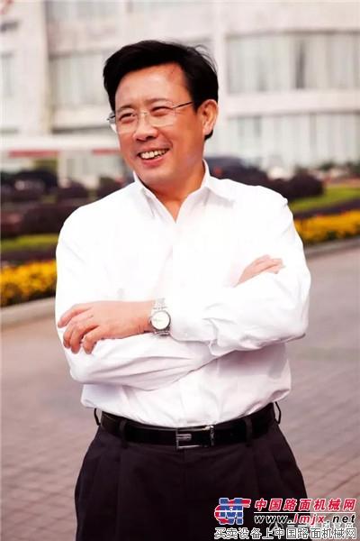 身价超700亿、制造业出身的“首富”梁稳根谈创业:瞄准之后再开枪，创业成功的把握更大