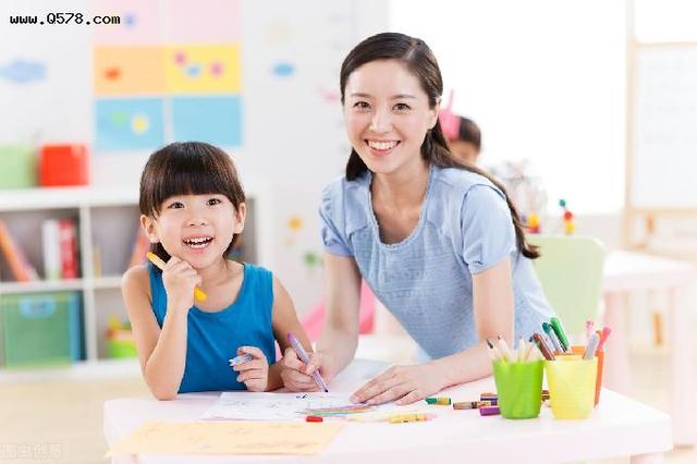 给孩子读绘本时要不要指着读