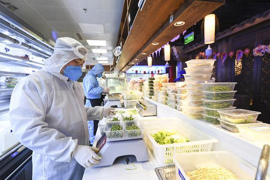 详细阅读:河南天天伴餐盒厂家河南一次性餐盒生产厂家