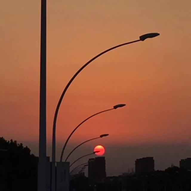 宝宝早晨醒的早怎么办