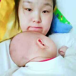 新生婴儿肠绞痛怎么办