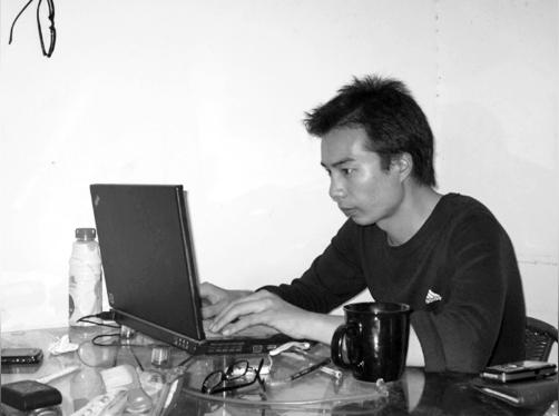 河南小伙开网店创业传递正能量(图)