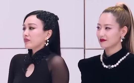 白冰失望蓝盈莹没有选自己，把它当成了情感节目而忽略了这是比赛