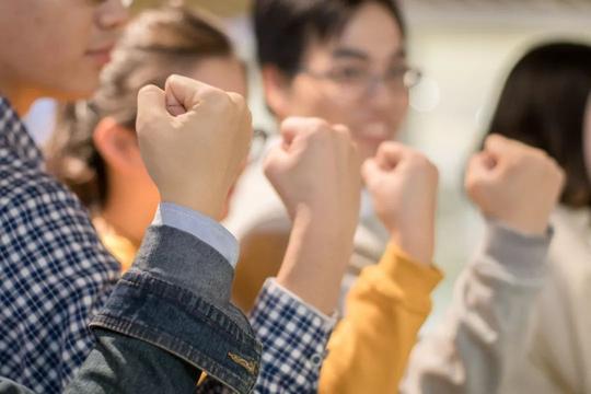 你与“突围黑马”差在哪?年轻人创业，超多干货看这里……