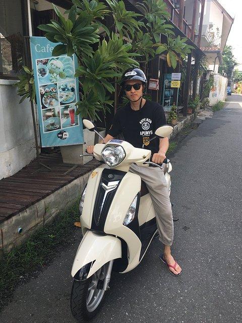 一定要租摩托车!非常方便!