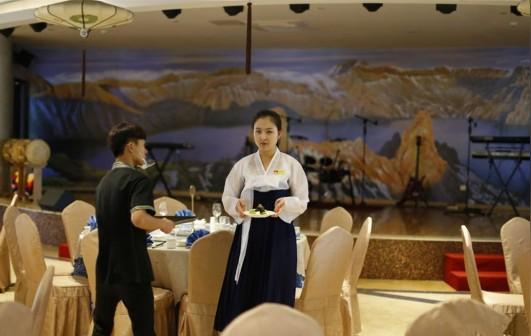 餐厅雇朝鲜员工工资由朝鲜统一发放-餐厅生意