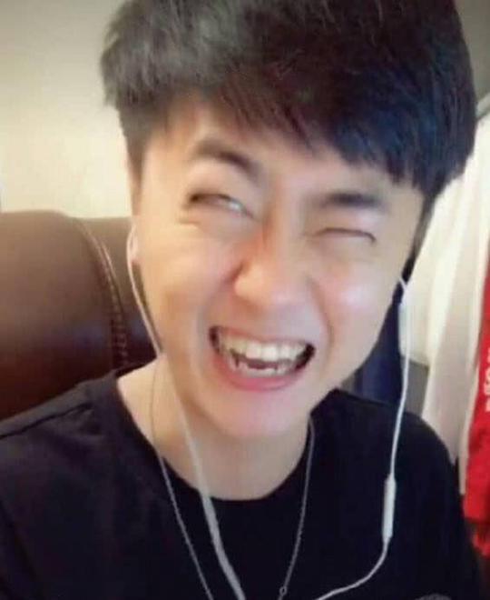 抖音五大低调而又火爆的网红，一个最神秘，一个最帅，而她最美!