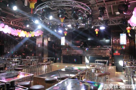 新芭比酒吧