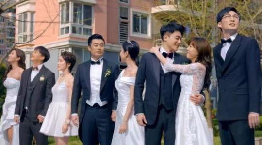 《爱情公寓》完美收官,主演们穿婚纱照合影,贤菲cp站c位!