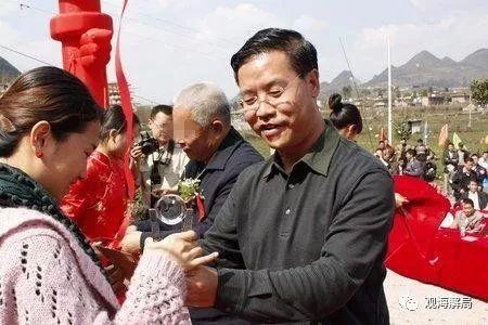 为供妻子炒股这名局长骗了上亿结果亏损4000多万