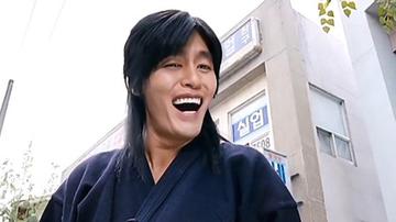 金馆长哈哈哈哈哈哈真好笑尴尬笑的表情包