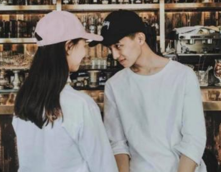 秀恩爱的句子 朋友圈2021