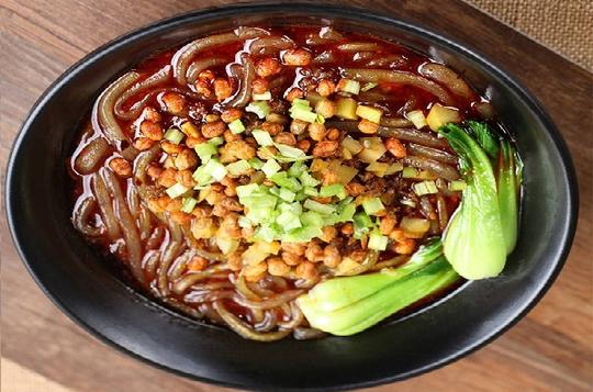 忆之味酸辣粉加盟店