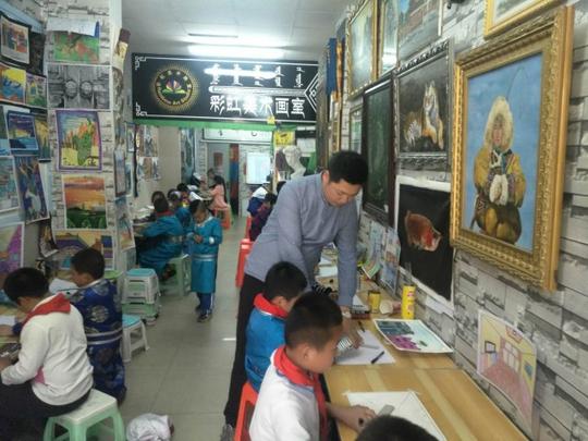 大学生毕业生那音太走出一条自主创业的成功之路