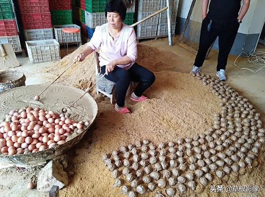 在农村卖什么物品挣钱，找准路子，几十万不成问题
