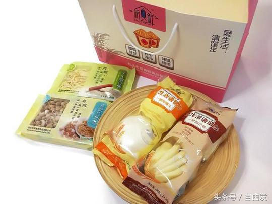 留学生和公司精英放弃一切,回包头创业卖馒头