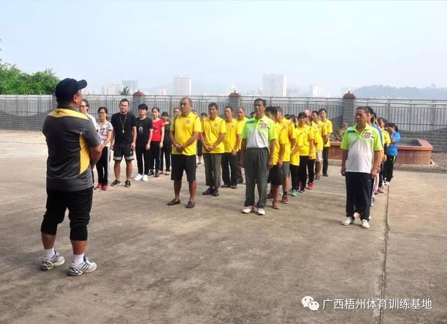 2019年小学中秋节工会活动报道四篇