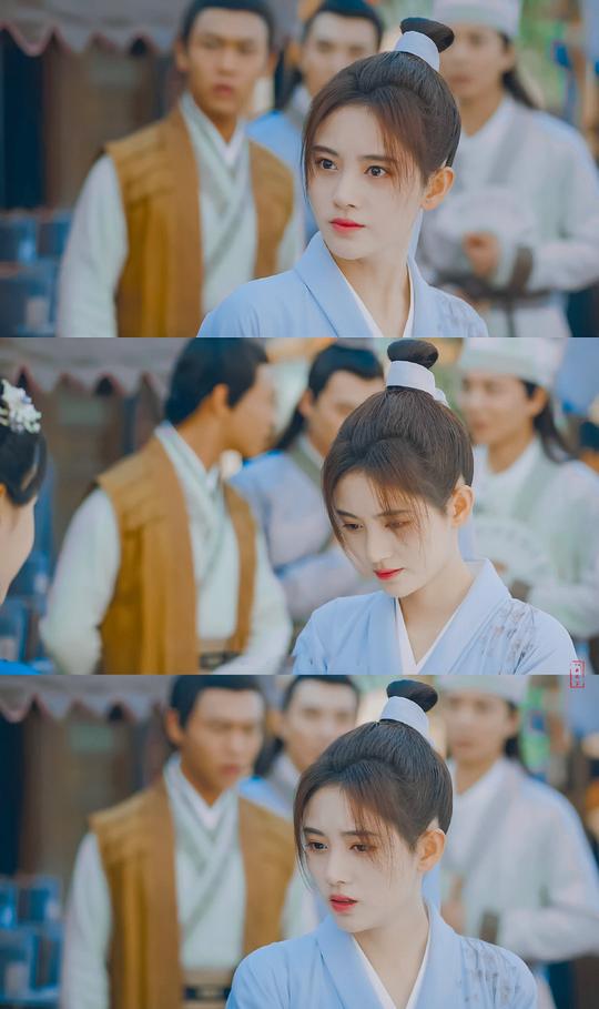 漂亮书生|鞠婧祎×雪文曦cr:八月长兮