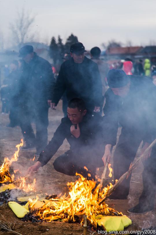 [转载]送家堂,沂蒙人最盛大的过年祭祀场面