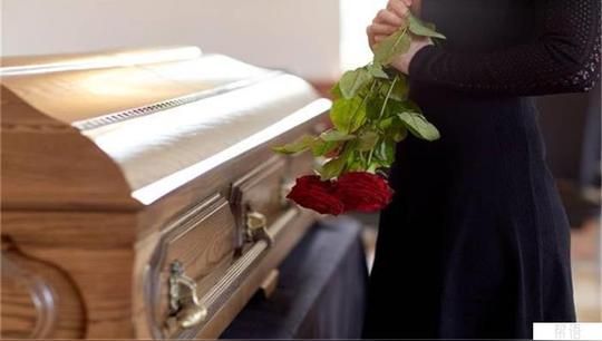 梦见自己亲人死了又活了是什么意思插图1帮语