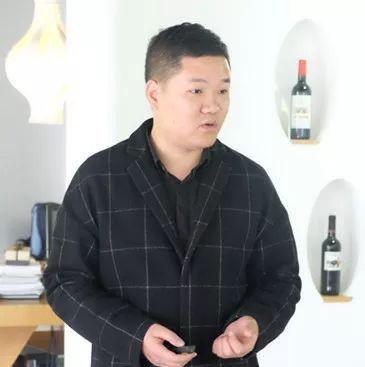 欧桦饰家运营主管
