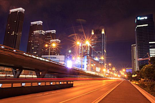 城市_道路_夜晚_图片大全—全景创意图库（quanjing.com）中国领先的正版图片视频素材网站