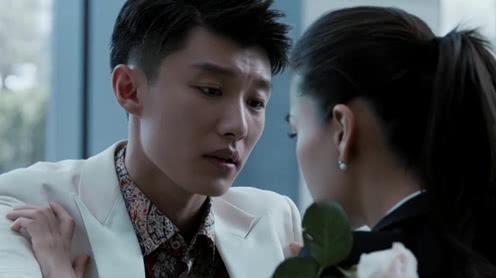 创业时代，金城道歉也没个正形，那蓝和他真是话不投机半句多!