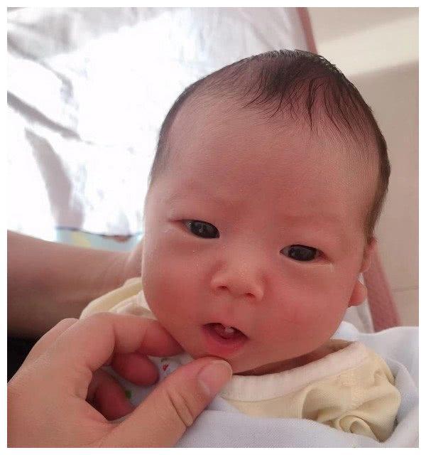 哺乳期妈妈节食对宝宝有影响吗
