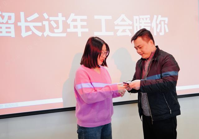 父母就地过年留守儿童怎么办四送活动