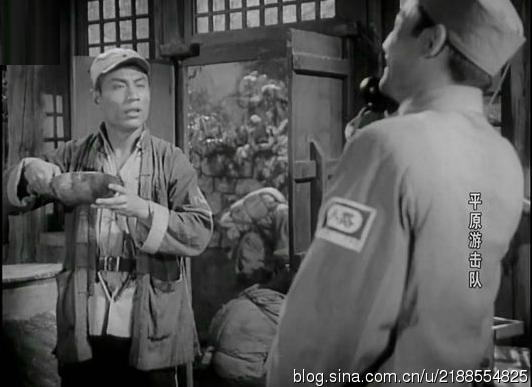 黑白电影《平原游击队》:抗战题材电影海报欣赏