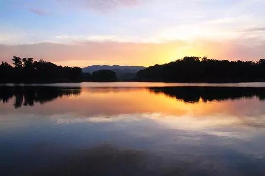 周末两天仁寿黑龙滩露营,还可以开车到湖边|野行自驾