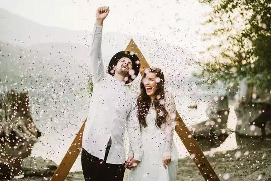 个性婚纱照图片大全集，时尚个性婚纱照图片
