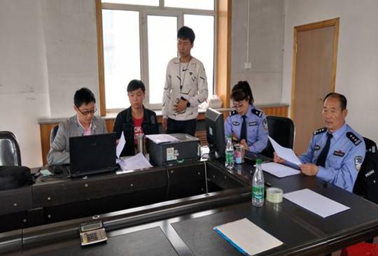 县公开招聘公安文职人员招聘现场-黑龙江就业创业服务网