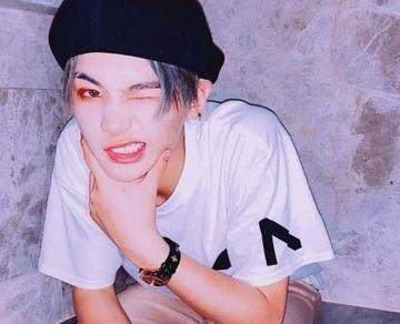 做鬼脸可爱吓人表情包