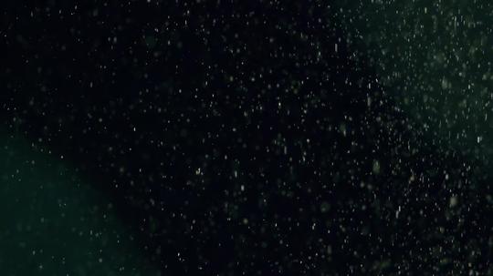 4k下雪灯光下雪花特效视频素材