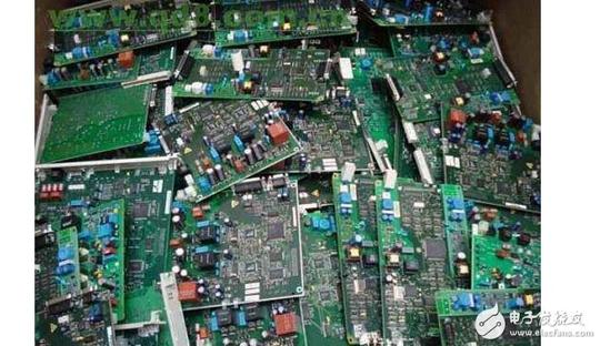 废旧线路板提炼黄金白银技术市场上还真罕见,不失为一个冷门快速致富