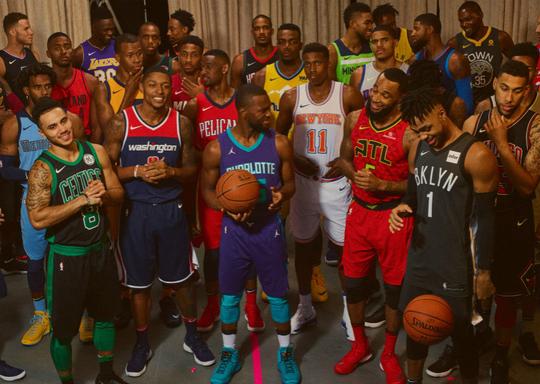 8年10亿美元从阿迪达斯手里抢走nba的耐克想怎么做球衣生意