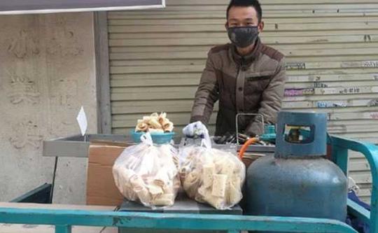 农村小伙做这个小生意最赚钱,你没他赚的多