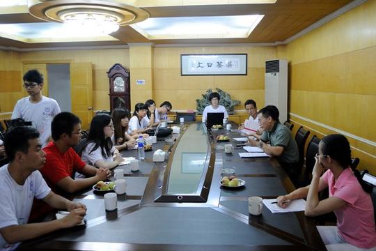 同时他提到一个针对待业青年的小额贷款扶持项目ybc中国青年创业可