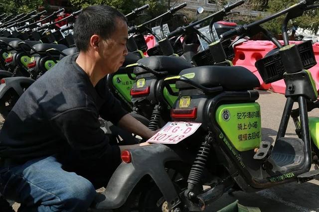 骑共享电动车需要戴头盔吗