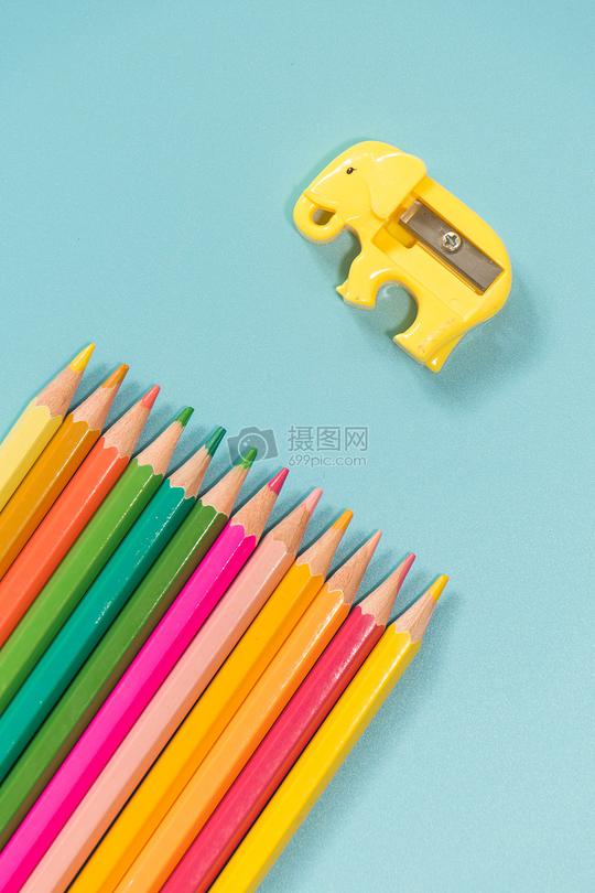 创业彩色铅笔摆拍