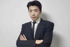 张佑荣有哪些代表作品（张佑荣是怎么走红火的）