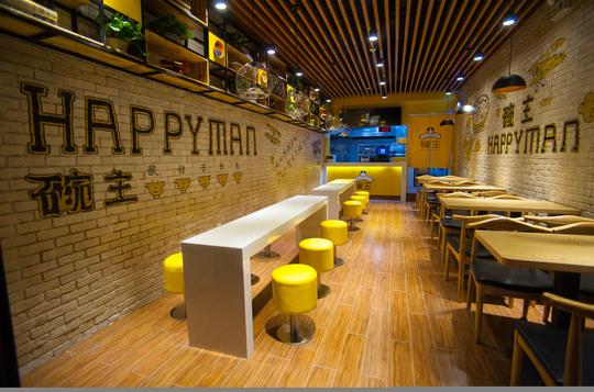碗主炭烧米线:新手餐饮创业的三大要点