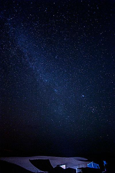 撒哈拉沙漠的星空_图片大全—全景创意图库（quanjing.com）中国领先的正版图片视频素材网站